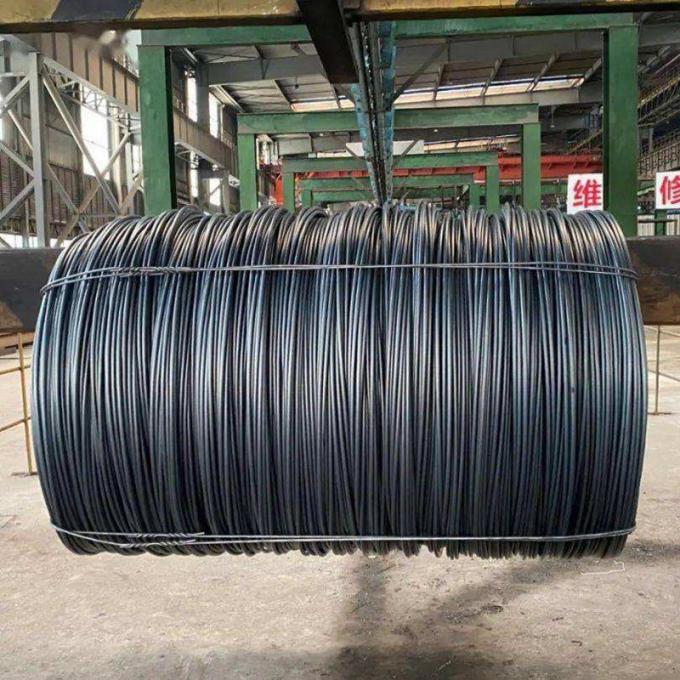 Warm gewalzte verformte Stahlstange HRB400 Stahlrebars verformten Stahlstange pro Ton Price Reinforcing Wire Rod