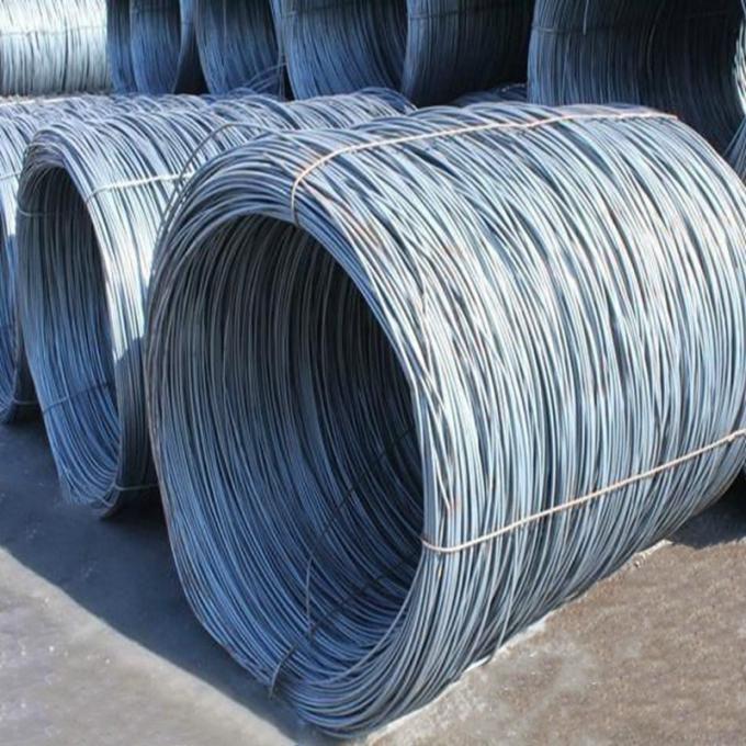 Warm gewalzte verformte Stahlstange HRB400 Stahlrebars verformten Stahlstange pro Ton Price Reinforcing Wire Rod