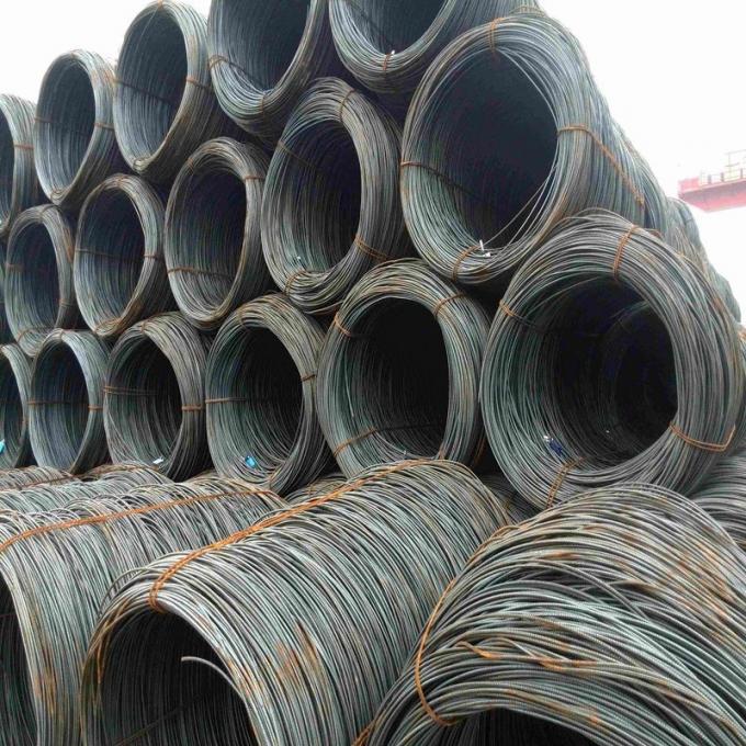 Warm gewalzte verformte Stahlstange HRB400 Stahlrebars verformten Stahlstange pro Ton Price Reinforcing Wire Rod